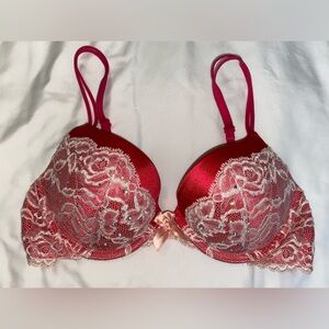 Victoria’s Secret 36B Plunge bra Red with White lace